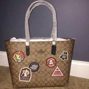 STAR WARS COACH TOWN TOTE IN SIG CANVAS W PATCHES